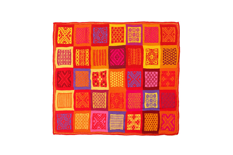 Handknit Blanket "TULEMINE"